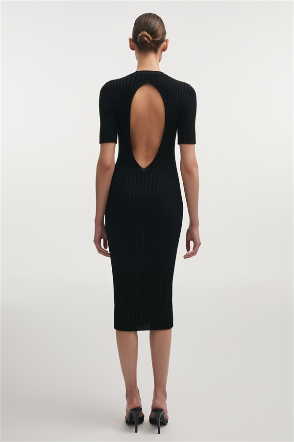 NR FEMME KNITTED MAXI DRESS BLACK